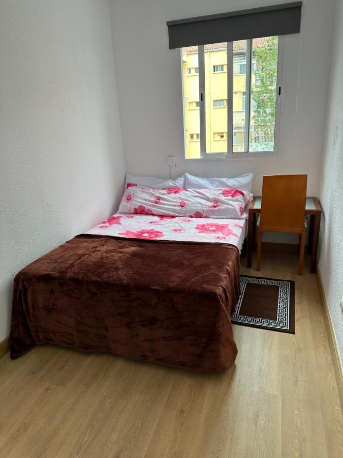El Gengo Hostel Madrid Dış mekan fotoğraf